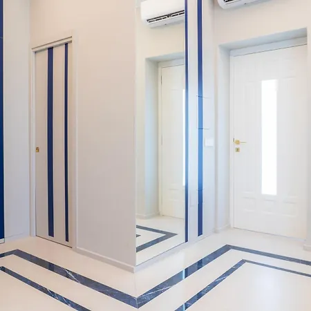 Blue Essence Apartment *