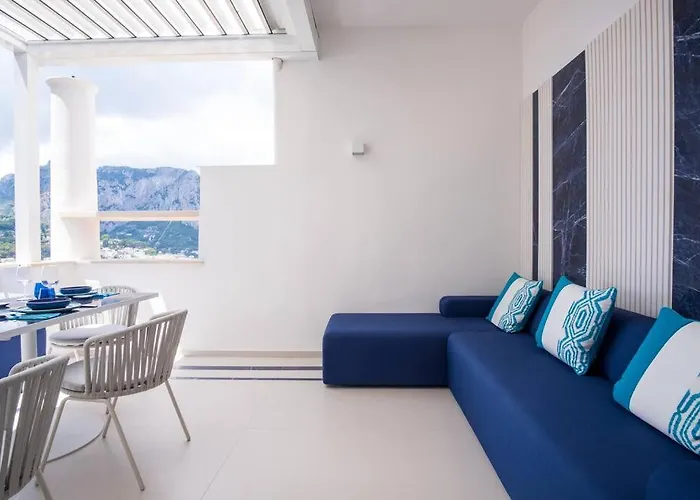 Blue Essence Apartment