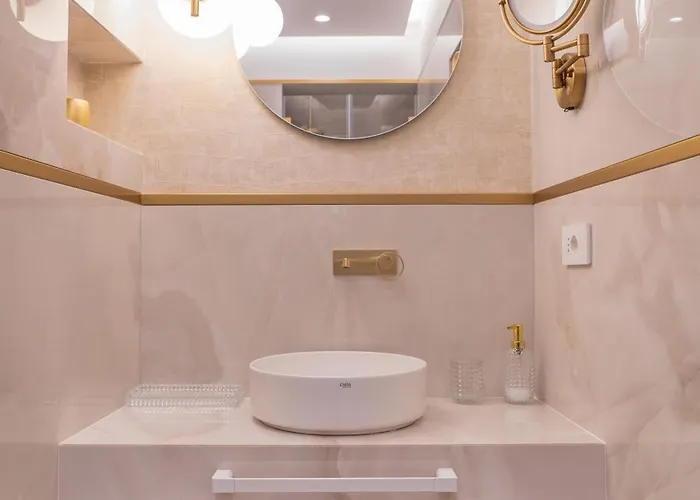 Apartment Blue Essence Capri