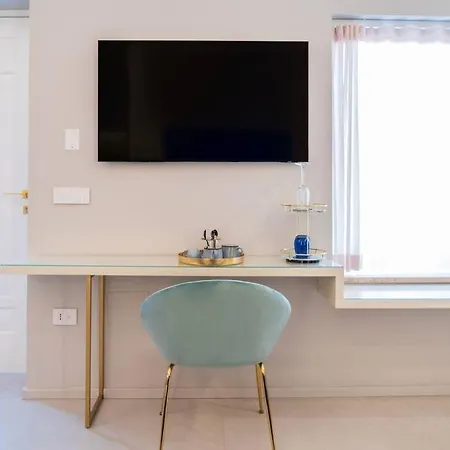 Blue Essence Apartment