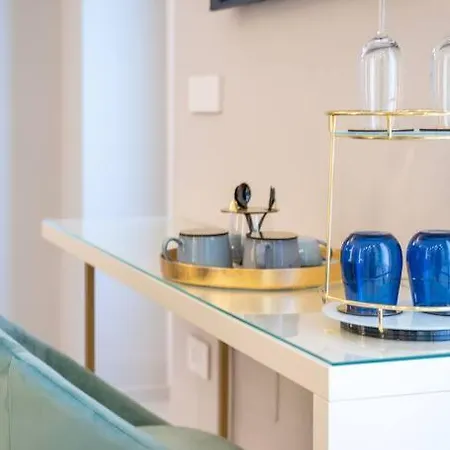 Apartment Blue Essence