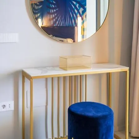 Blue Essence カプリ